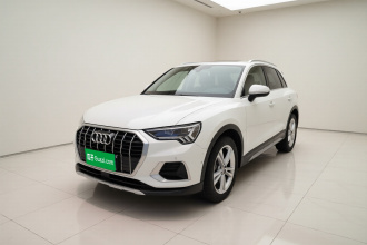 奥迪Q3 2021款 35 TFSI 时尚致雅型
