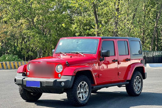 Jeep 牧马人 2017款 3.0L Sahara 四门舒享版