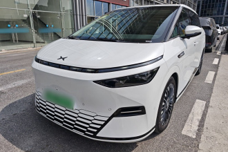 小鹏X9 2025款 纯电 740超长续航 Max