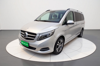 奔驰V级 2016款 V 260 L 尊贵加长版