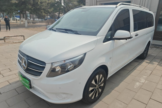 奔驰 威霆 2021款 2.0T 商务版 7座