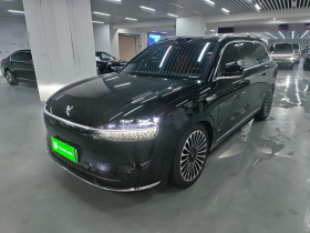 鸿蒙智行 问界M9 2024款 增程 Max版 42kWh 5座版