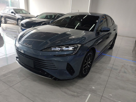 比亚迪 海豹 2023款 DM-i 1.5L 121km 尊贵型