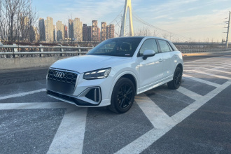 奥迪Q2L 2023款 35TFSI 进取动感型