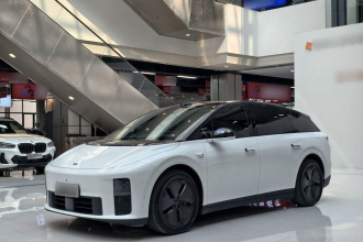 理想汽车 理想i6 2025款 两驱标准版