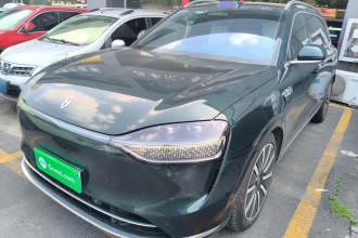 鸿蒙智行 问界M9 2025款 增程 Ultra版 52kWh 6座版 (192线激光雷达）