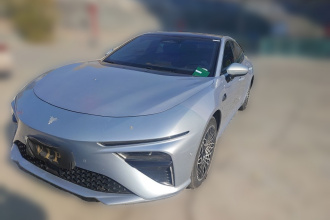 哪吒汽车 哪吒S 2022款 纯电 715km 后驱中版