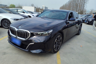 宝马5系 2024款 525Li M运动套装