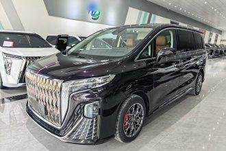 红旗HQ9 2023款 2.0T 智联旗畅版