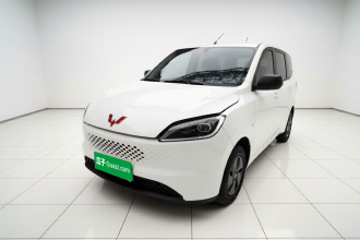 五菱汽车 五菱宏光新能源 2025款 增程式混动 50KM 舒适型