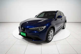 阿尔法·罗密欧 Stelvio斯坦维 2017款 2.0T 200HP 豪华版