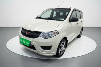 五菱汽车 五菱宏光 2021款 改款1.5L S标准型 电动助力LAR