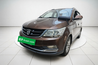 宝骏730 2016款 1.5L 手动豪华型 7座