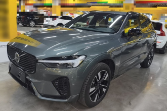 沃尔沃XC60 2026款 B5 四驱智远运动版