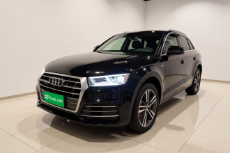 奥迪Q5L 2020款 40 TFSI 荣享进取型