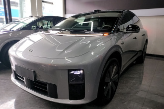 理想汽车 理想i6 2025款 两驱标准版