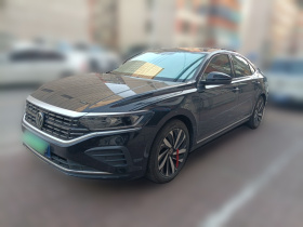 大众 帕萨特 2025款 出众款 380TSI 龙腾版