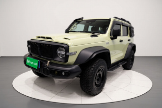 坦克300 2023款 2.0T 铁骑02