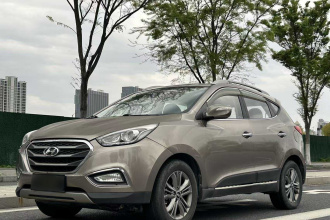 北京现代ix35 2015款 2.0L 自动两驱智能型 国V