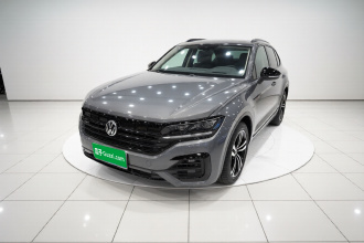 大众 途锐 2021款 3.0TSI 锐享版 曜黑运动套装