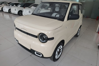 吉利银河 2025款 熊猫mini 210km 元气熊