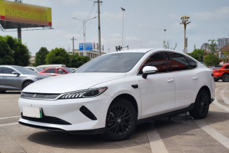 比亚迪 秦PLUS 2025款 EV 智驾版 510KM领先型