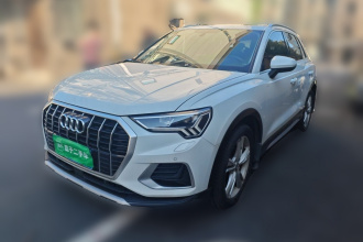 奥迪Q3 2020款 35 TFSI 时尚致雅型