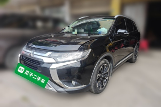 三菱 欧蓝德 2019款 2.0L 两驱畅享版 5座 国V
