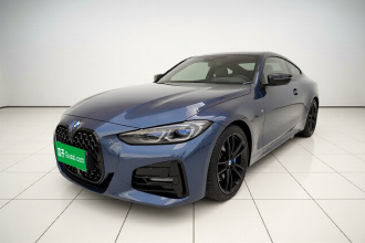 宝马4系 2022款 425i M运动曜夜套装