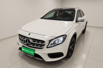 奔驰GLA 2019款 GLA 200 时尚型