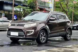 江铃 驭胜S330 2016款 1.5L GTDi 自动两驱尊贵版