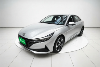 现代 伊兰特 2021款 1.5L CVT LUX尊贵版