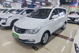宝骏730 2016款 1.5L 手动舒适型 7座 国V