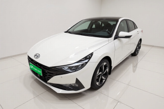 现代 伊兰特 2021款 1.5L CVT LUX尊贵版