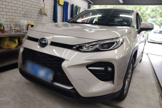 丰田 威兰达 2020款 双擎 2.5L E-CVT两驱尊贵版