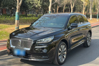 林肯 冒险家 2022款 2.0T 两驱尊雅版