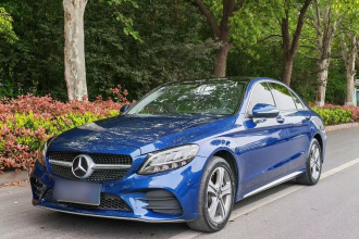 奔驰C级 2019款 C 260 L 运动版
