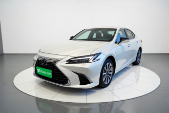 雷克萨斯ES 2025款 200 臻享版