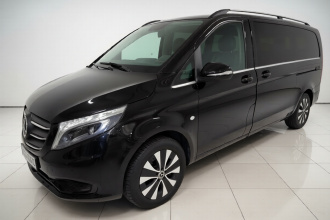 奔驰 威霆 2021款 2.0T 商务版 7座