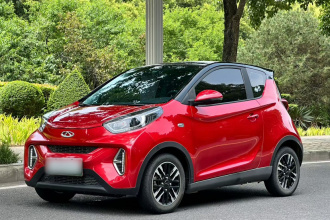 奇瑞QQ 小蚂蚁 2022款 改款 甜粉款 半糖版 磷酸铁锂 30.7kWh 30kW 301km