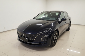 红旗E-QM5 2023款 改款 基础出行版