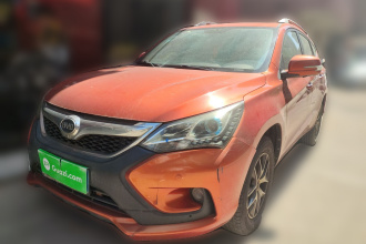 比亚迪 宋 2016款 1.5TI 手动豪华型