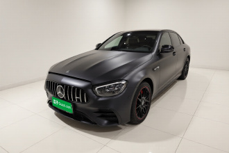 奔驰E级新能源 2022款 改款三 E 350 e L 插电式混合动力运动轿车
