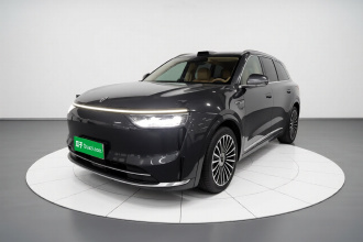 鸿蒙智行 问界M8 2025款 增程 Max+版 53.4kWh 5座版 (896线激光雷达）