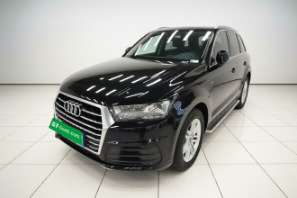 奥迪Q7 2018款 40 TFSI 舒适型