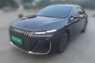 荣威M7 DMH 2025款 160km悦享版