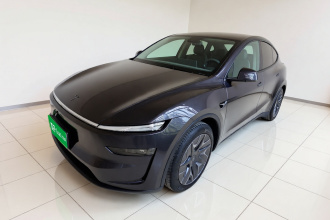 特斯拉 Model Y L 2025款 长续航全轮驱动版