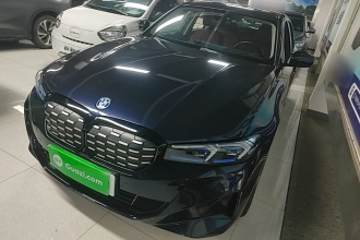 宝马i3 2023款 eDrive 40 L 曜夜运动套装