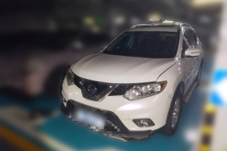 日产 奇骏 2015款 2.5L CVT领先MAX版 4WD