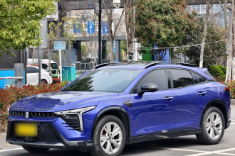 奔腾B70S 2022款 1.5T 智潮统帅